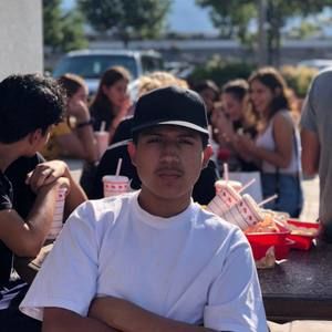 Meet your Posher, Damian